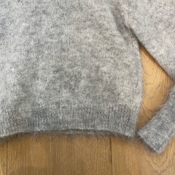 Comfortable sweater - Picture 4 of 5